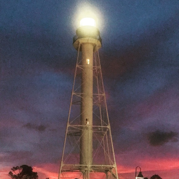 Meet your Posher, Deb - Picture 1 of 1